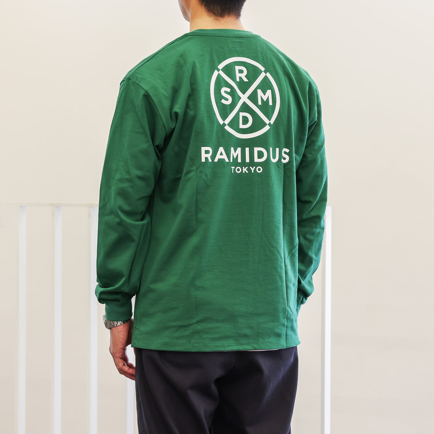 WHEEL LOGO CREW NECK L/S TEE