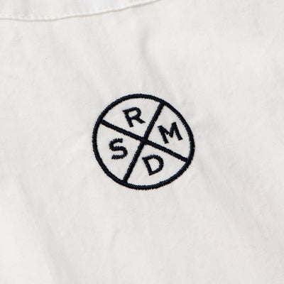 LOGO EMBROIDERY SHIRT / WHITE